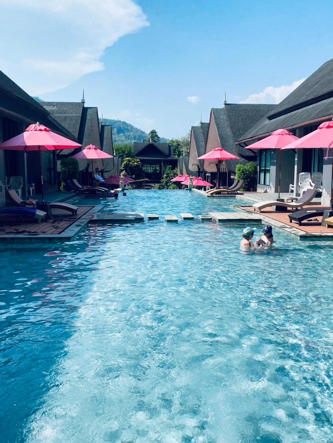 The Scene Cliff View Villas Ao Nang Esterno foto